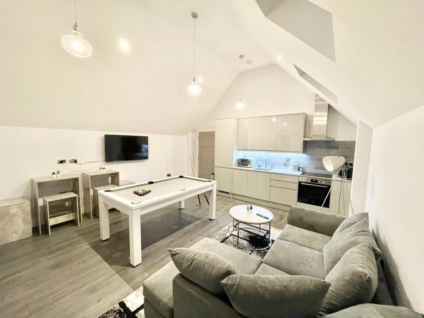 D & D Luxury Apartments Станмор Экстерьер фото