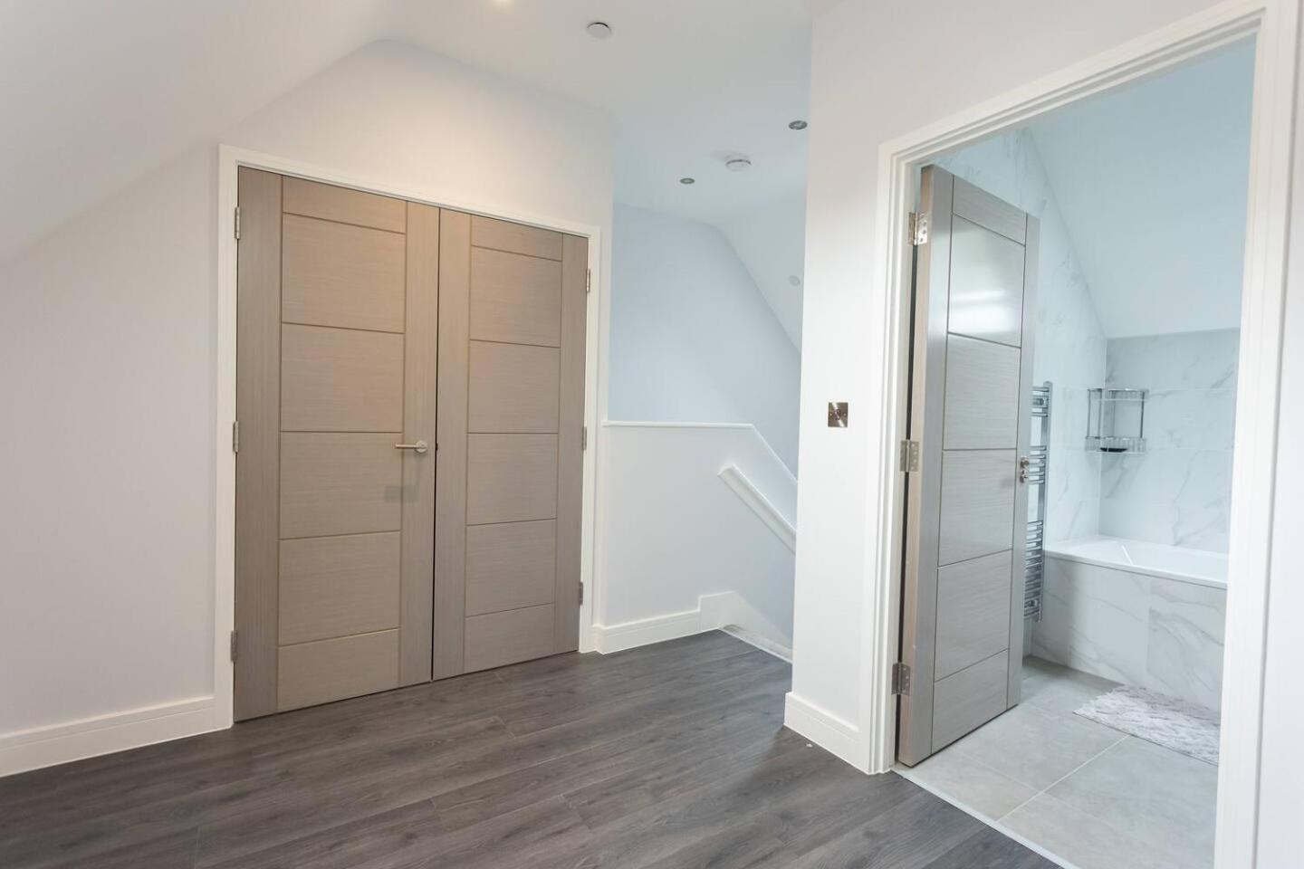 D & D Luxury Apartments Станмор Экстерьер фото